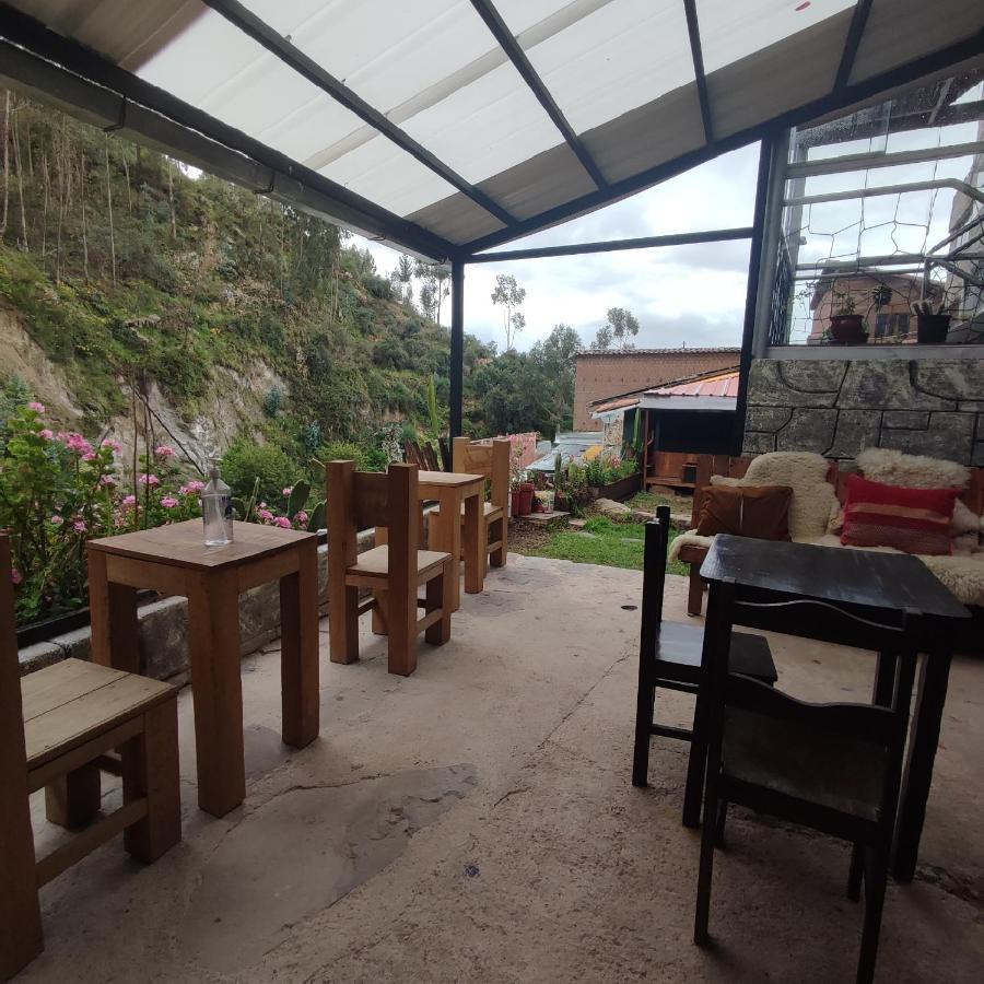 Casa Sapantiana Con Vista Al Bosque, Cerca A Sacsayhuaman Acomodação com café da manhã  Cusco